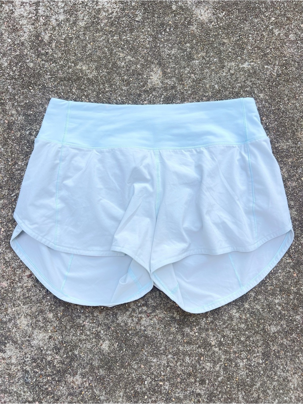 Lululemon Speed Up High Rise Shorts Powder Blue Pastel Light Baby Blue 6 Tall